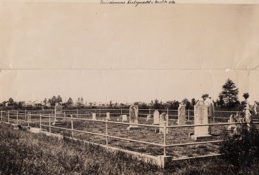 KIRKEGÅRDEN I MOBILE