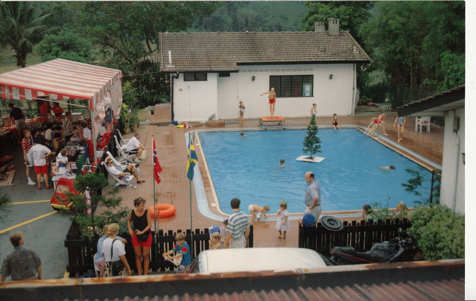 JULEBASAR I SINGAPORE