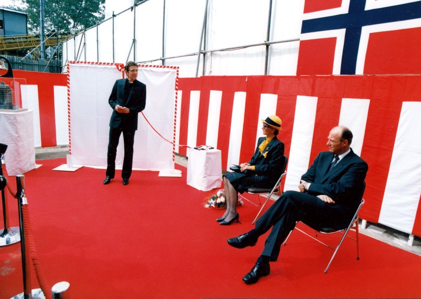 KRONPRINSPARET PÅ KIRKETOMTEN