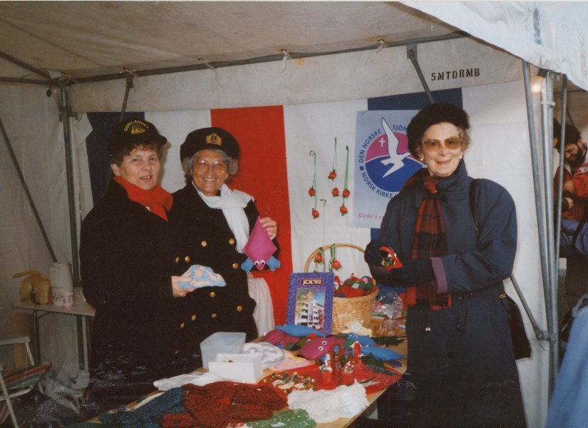 TIL INNTEKT FOR SJØMANNSKIRKEN