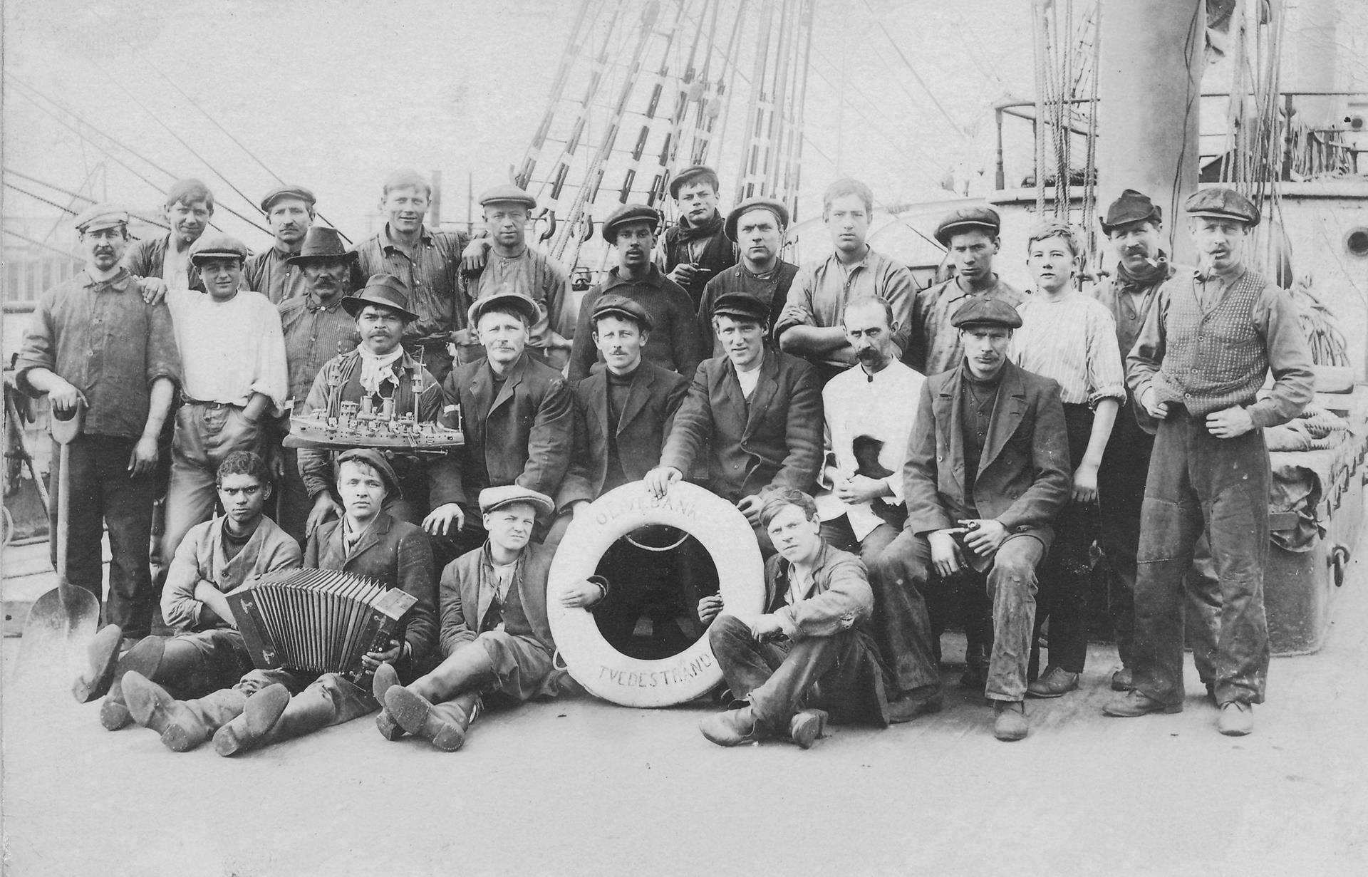 BARK «OLIVEBANK» AV TVEDESTRAND