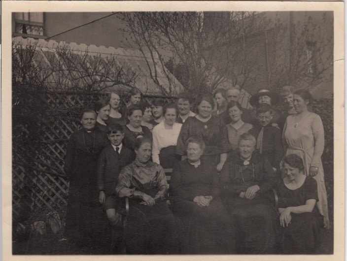 KVINNEFORENINGEN I CARDIFF