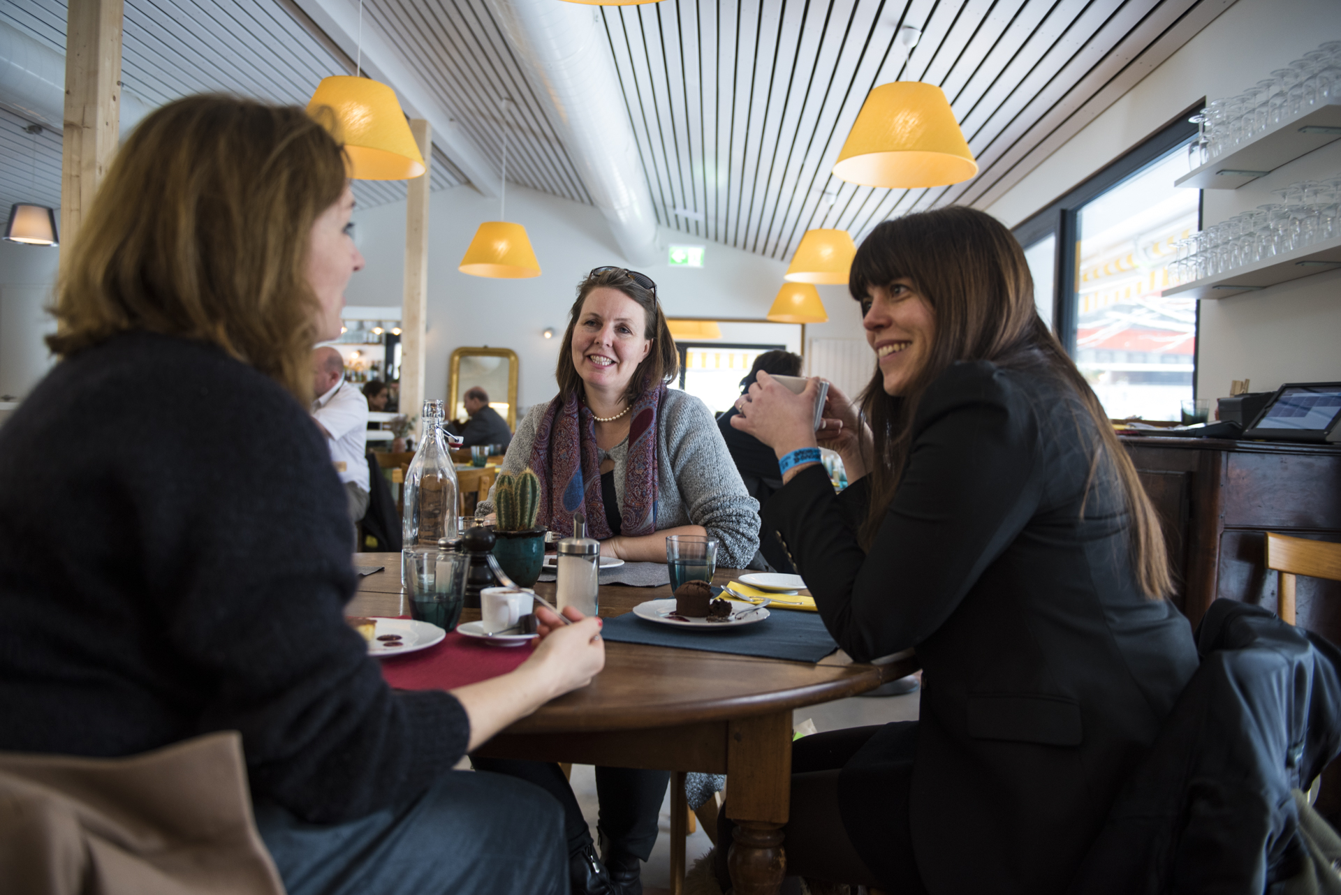 Cafétreff med FN-ansatte Maria Skeie-Chamaly og Therese M.U. Pankratov.