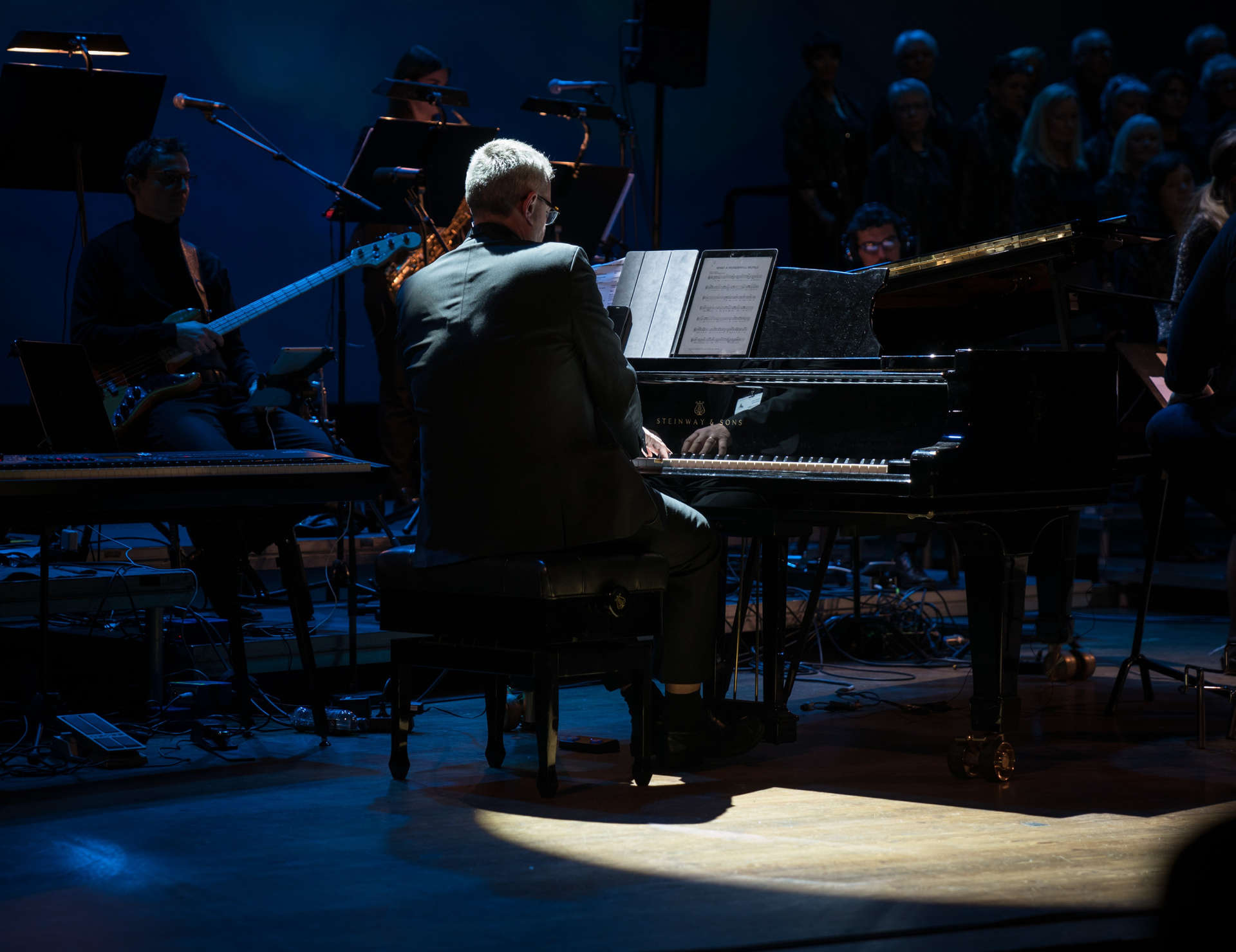 – Man får et litt spesielt forhold til julemusikk når man spiller 30 julekonserter hvert år. Foto: Øistein Norum Monsen.