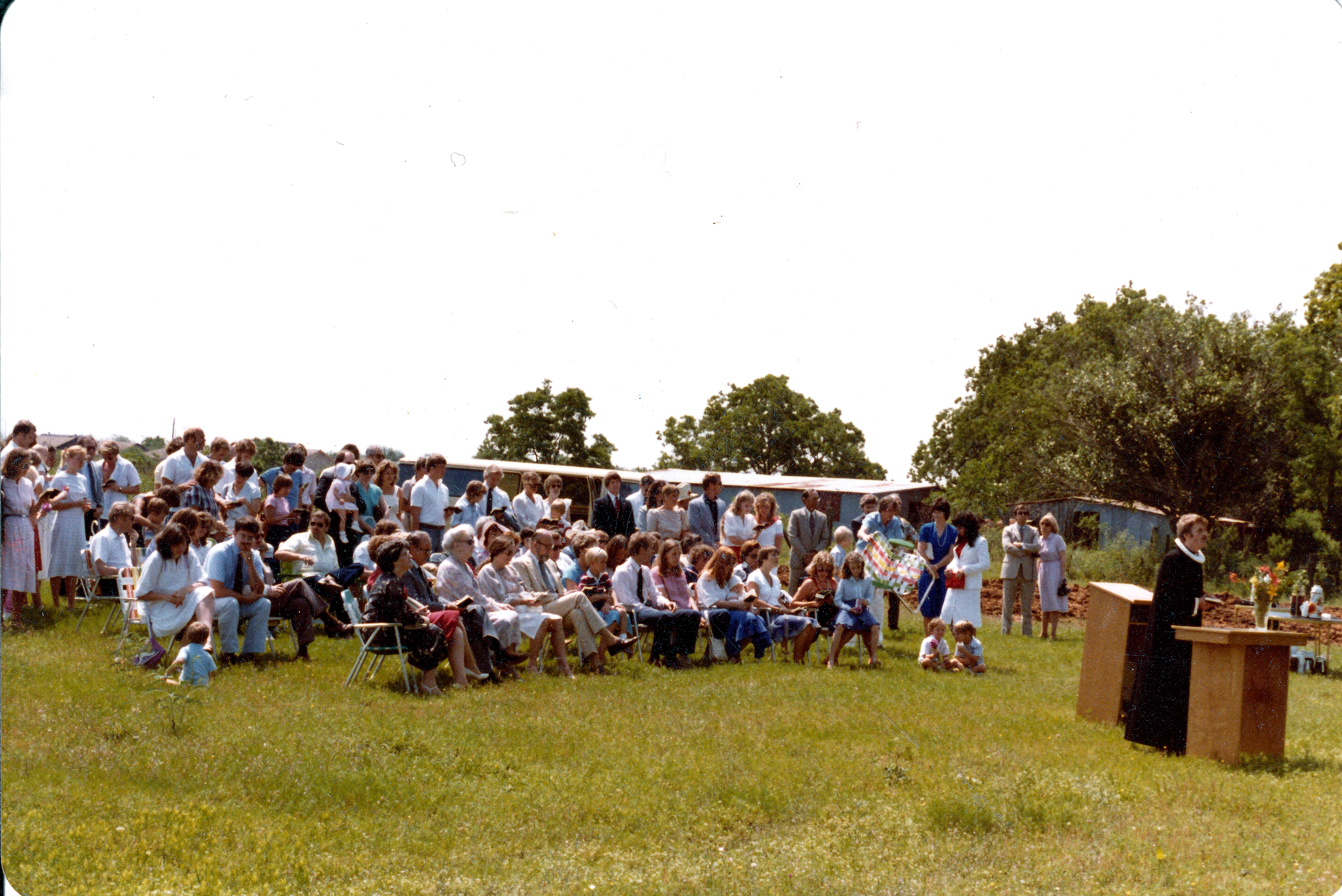7 Gudstjeneste På Kirketomten Da Det Første Spadetaket Ble Tatt For Ny Norsk Sjømannskirke I Houston Foto Sjømannskirken