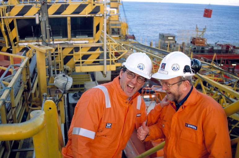 VERNEHJELM OG GODT HUMØR