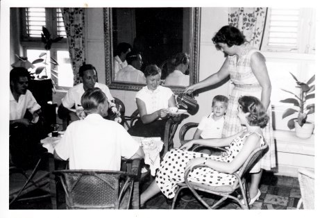 SERVERING PÅ TROPEØYA