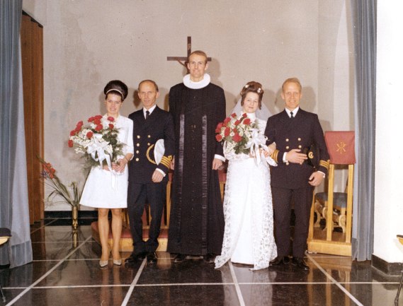 DOBBELT SJØMANNSBRYLLUP I GENOVA