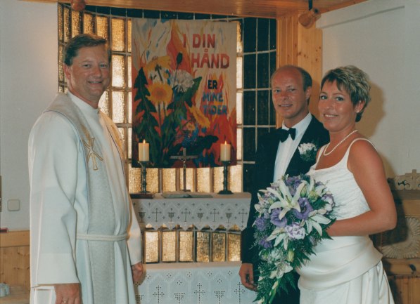 EN MAGNET FOR GIFTELYSTNE