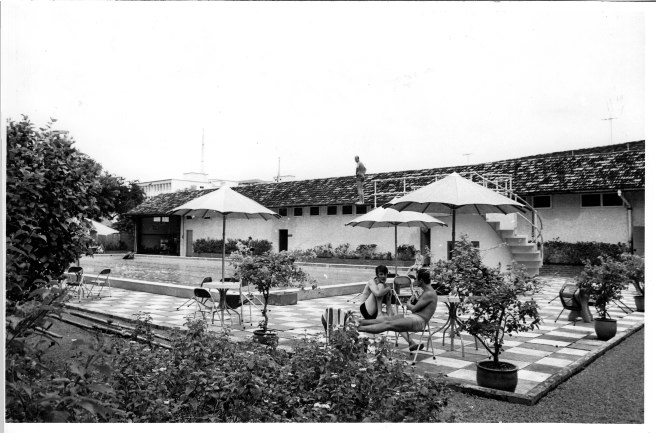 SJØMANNSKIRKE MED BASSENGRYTME