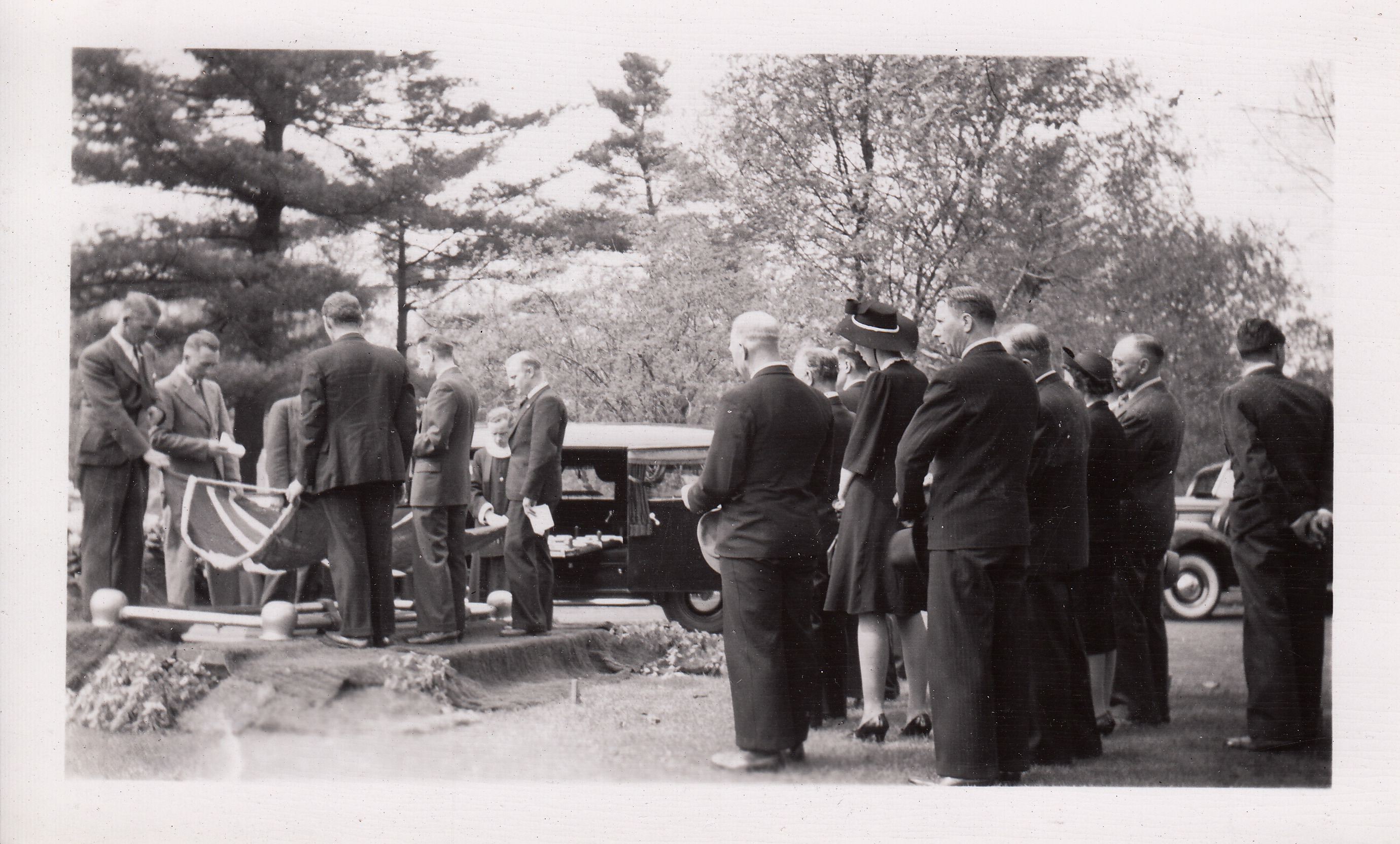 8 Montreal. Begravelse Foto Bergens Sjøfartsmuseum Sjømannskirken 2