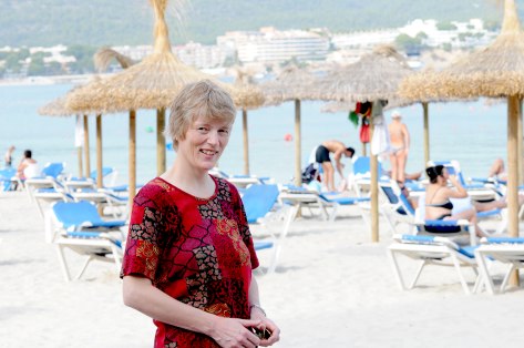 SJØMANNSPREST & FØRSTE KVINNELIGE UTENLANDSSJEF