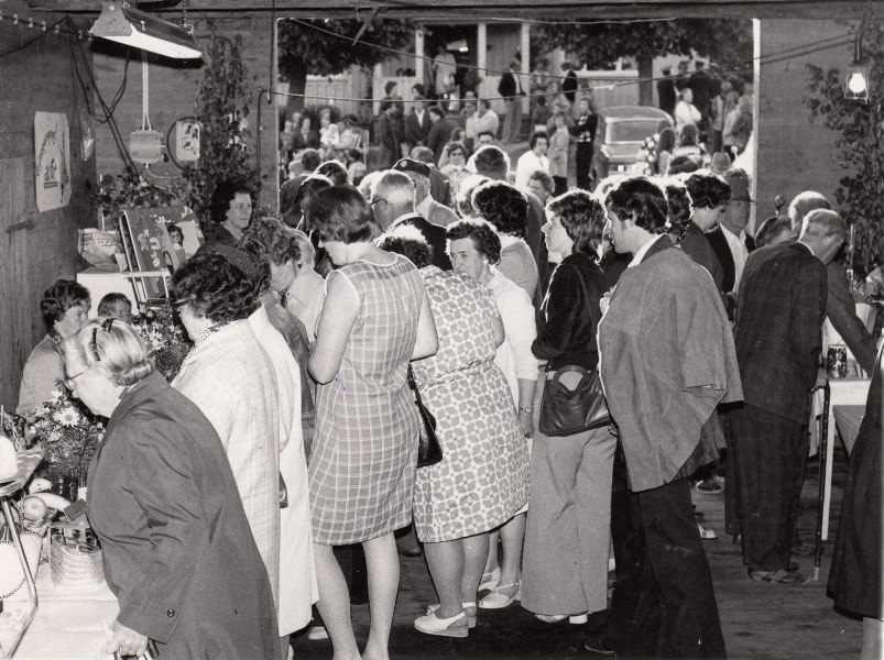 LÅVEBASAR I ØSTFOLD