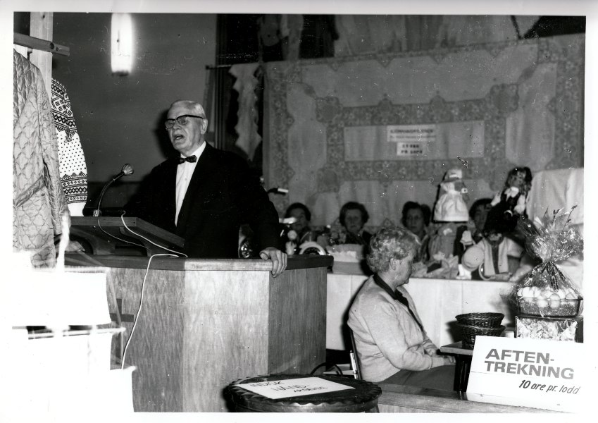 AFTENTREKNINGEN I GANG