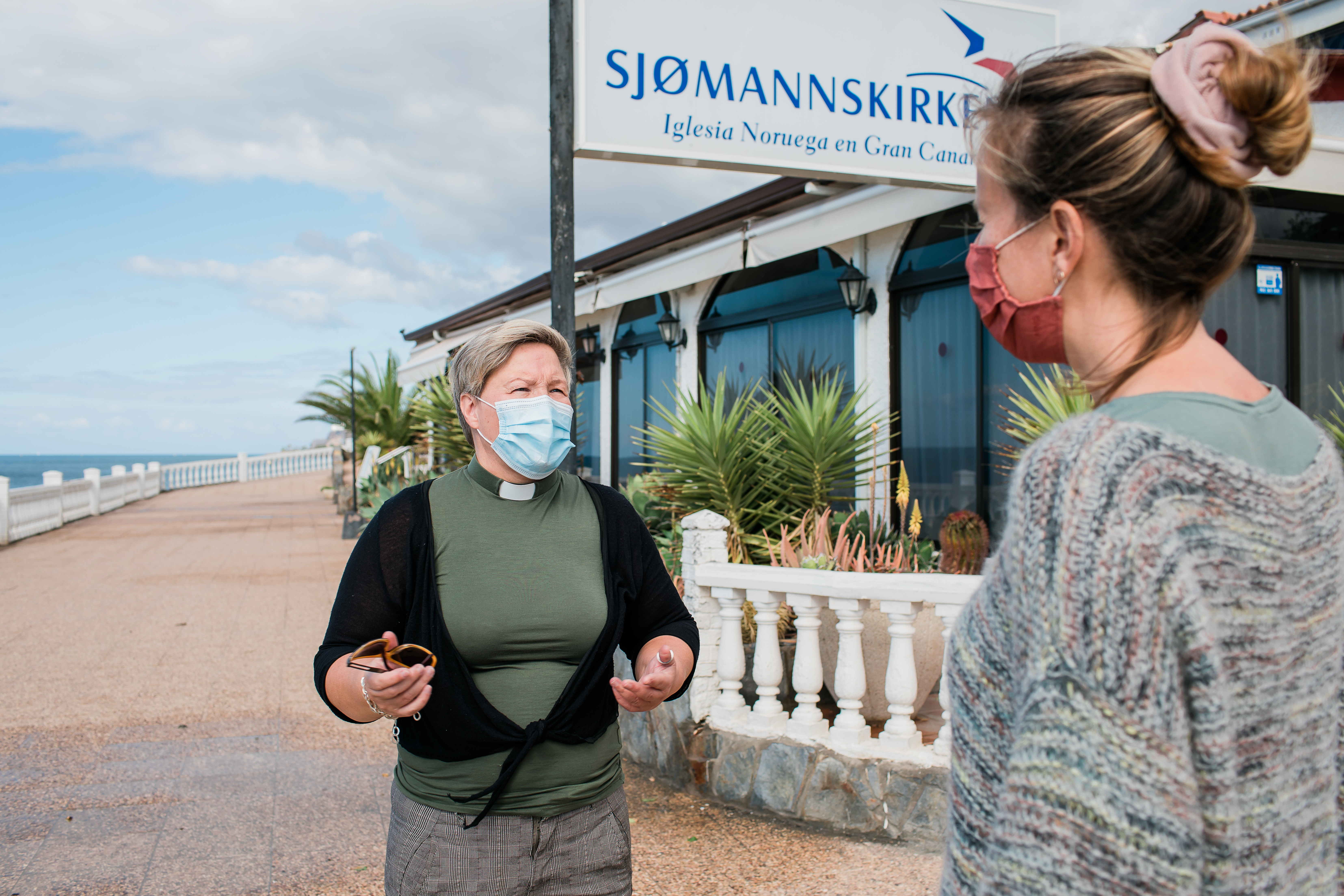 –Veldig mange kommer til oss i Sjømannskirken fordi vi møter dem med åpne armer og ikke med pekefingermoral, forteller diakon Hanne Marie Engdal.