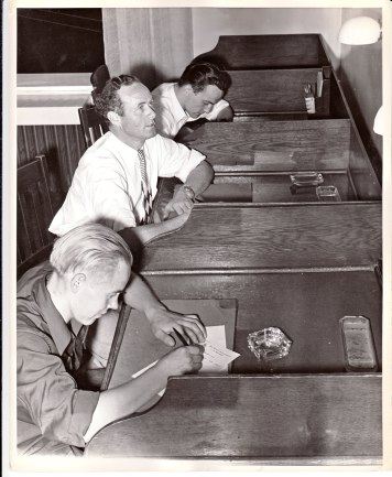 HILSEN FRA METROPOLEN