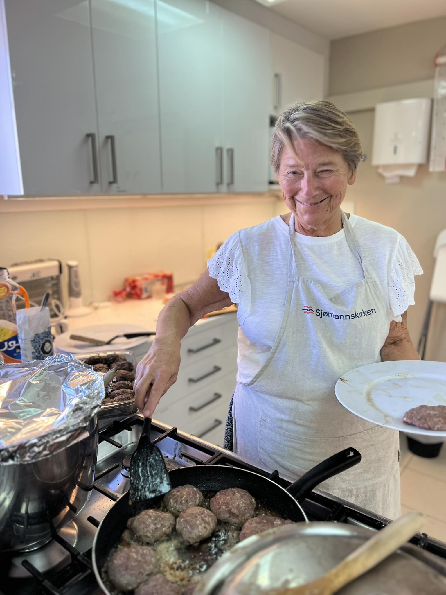 451454197 8920453531315130 8935767410489425105 N