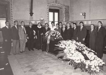 SJØMANNSBEGRAVELSE I GENOVA