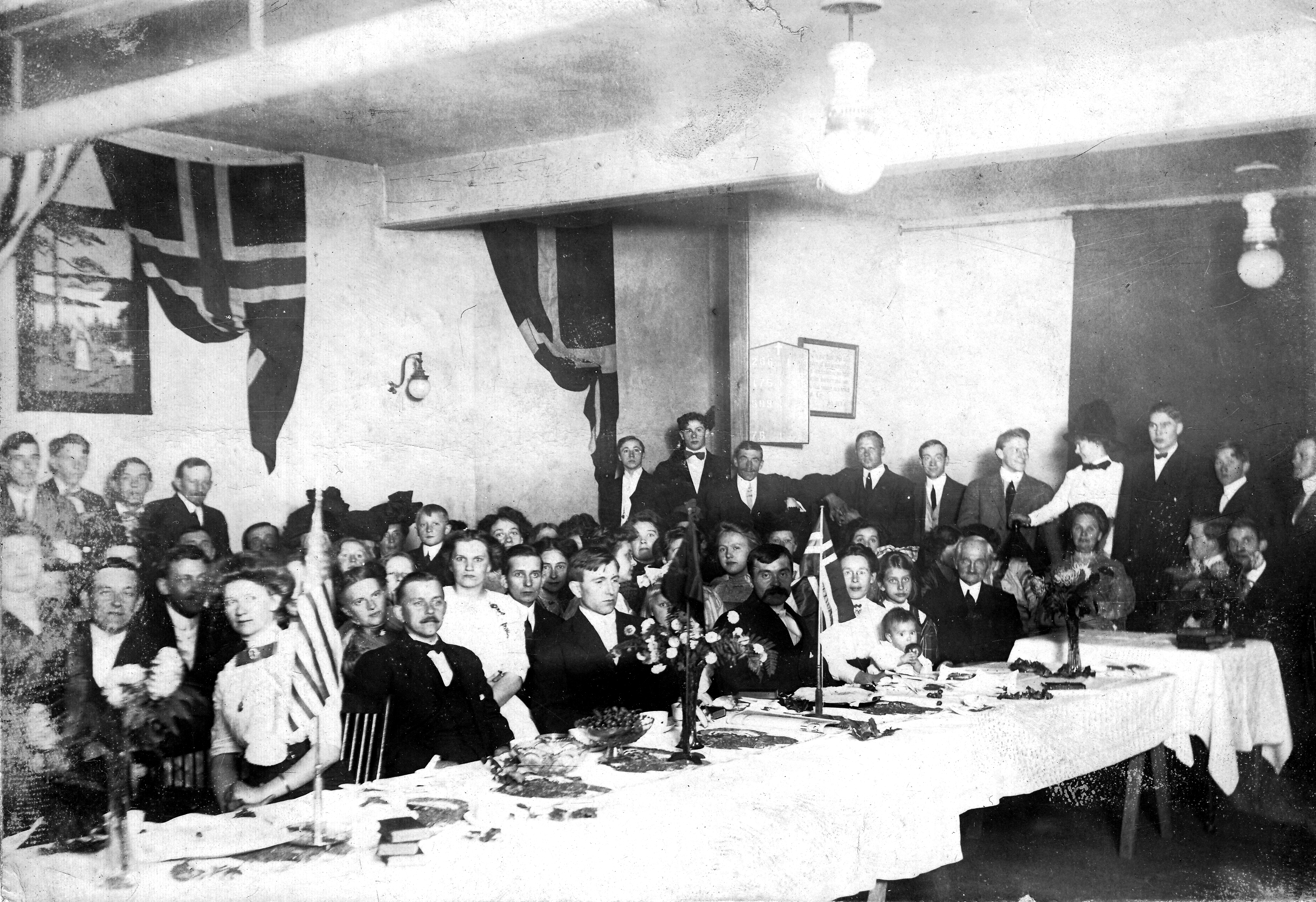 4 Fest På Sjømannskirken 767 2Nd Street Foto Sjømannskirken