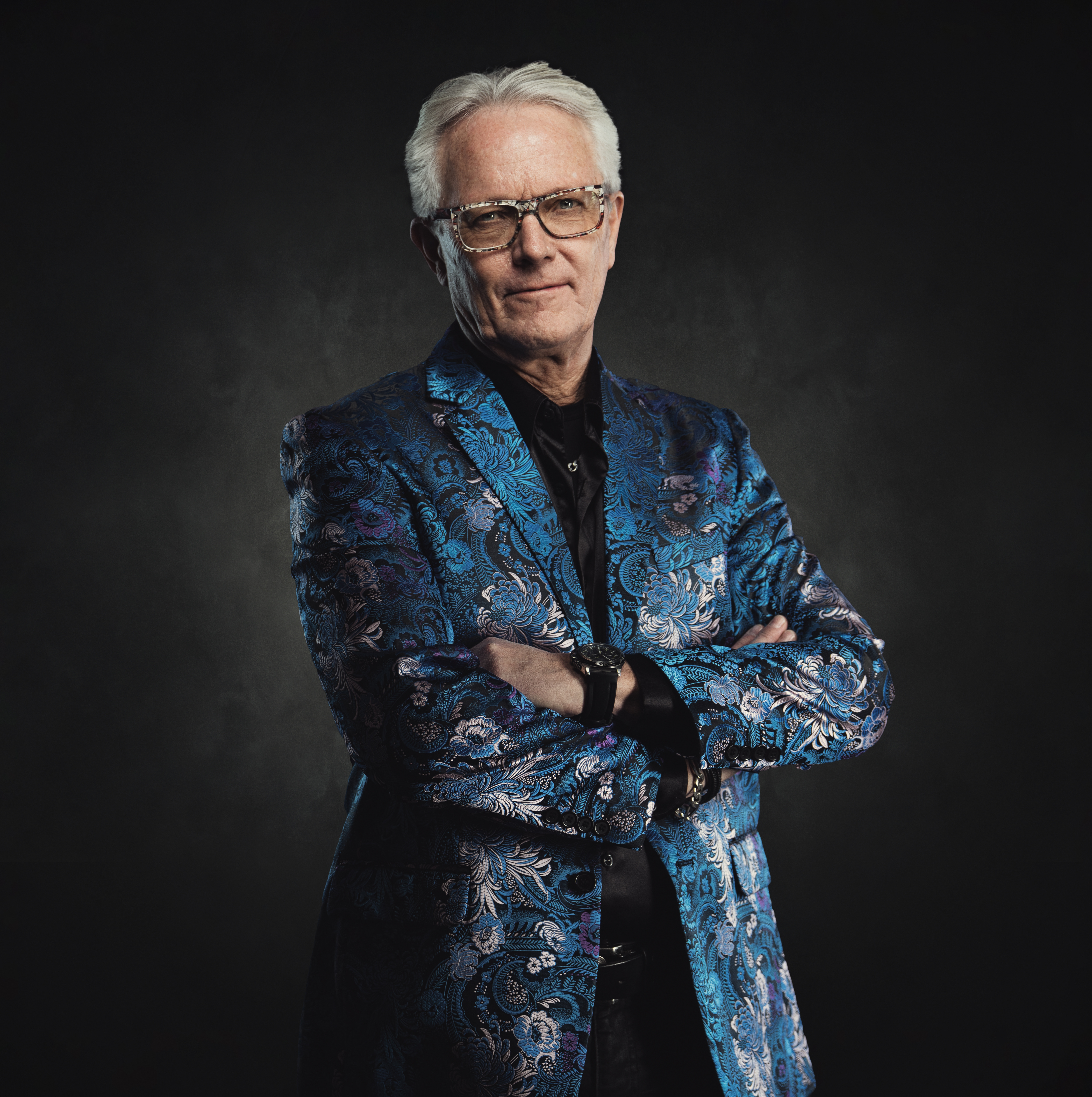 REV. JOHN SOLO PRESSEBILDE