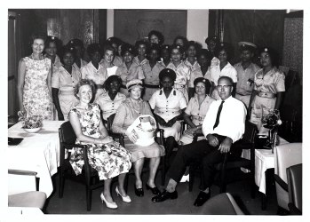 BESØK FRA RØDE KORS I SAN FERNANDO