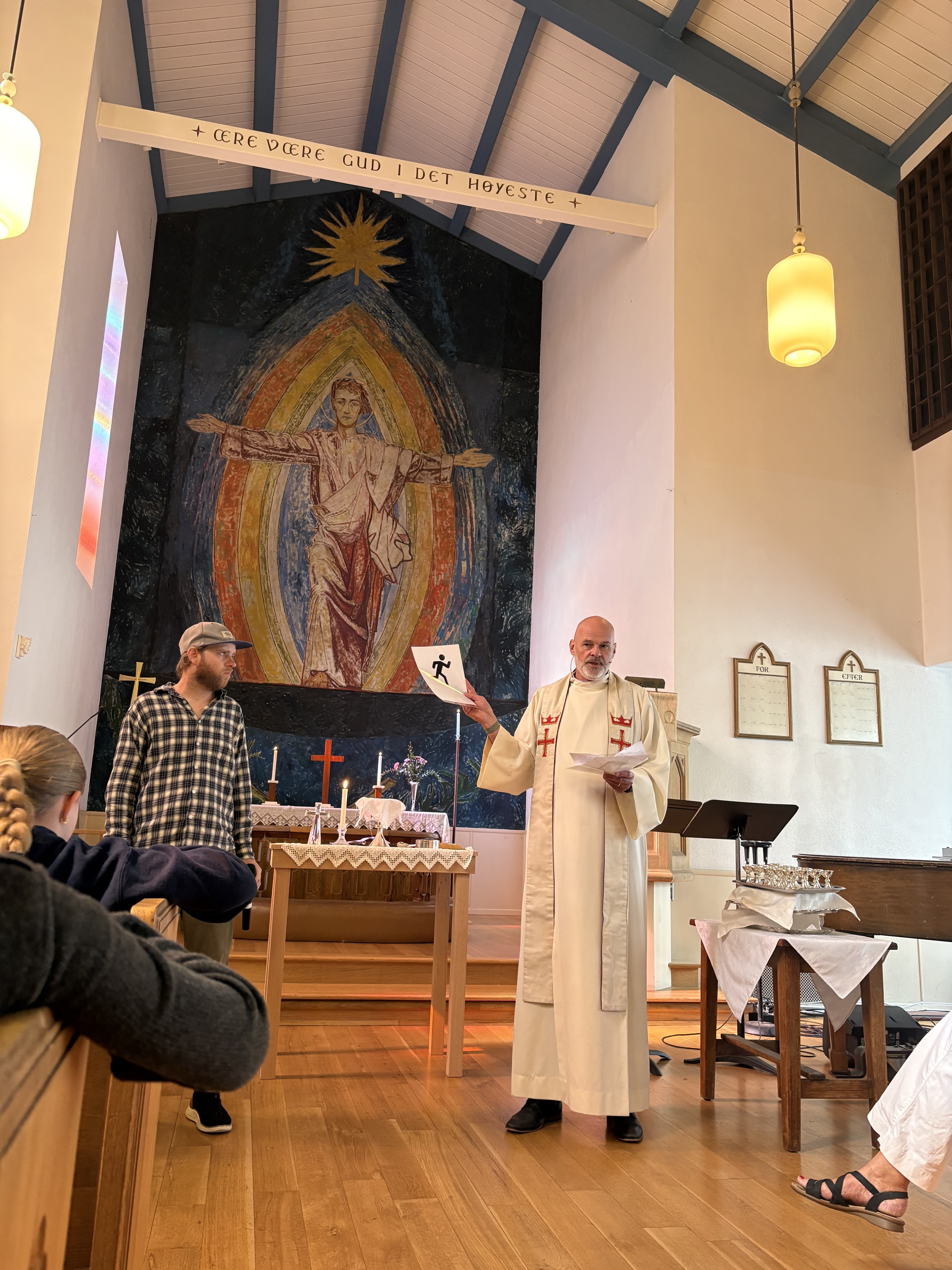 Piita Og Ole I Gudstjenste