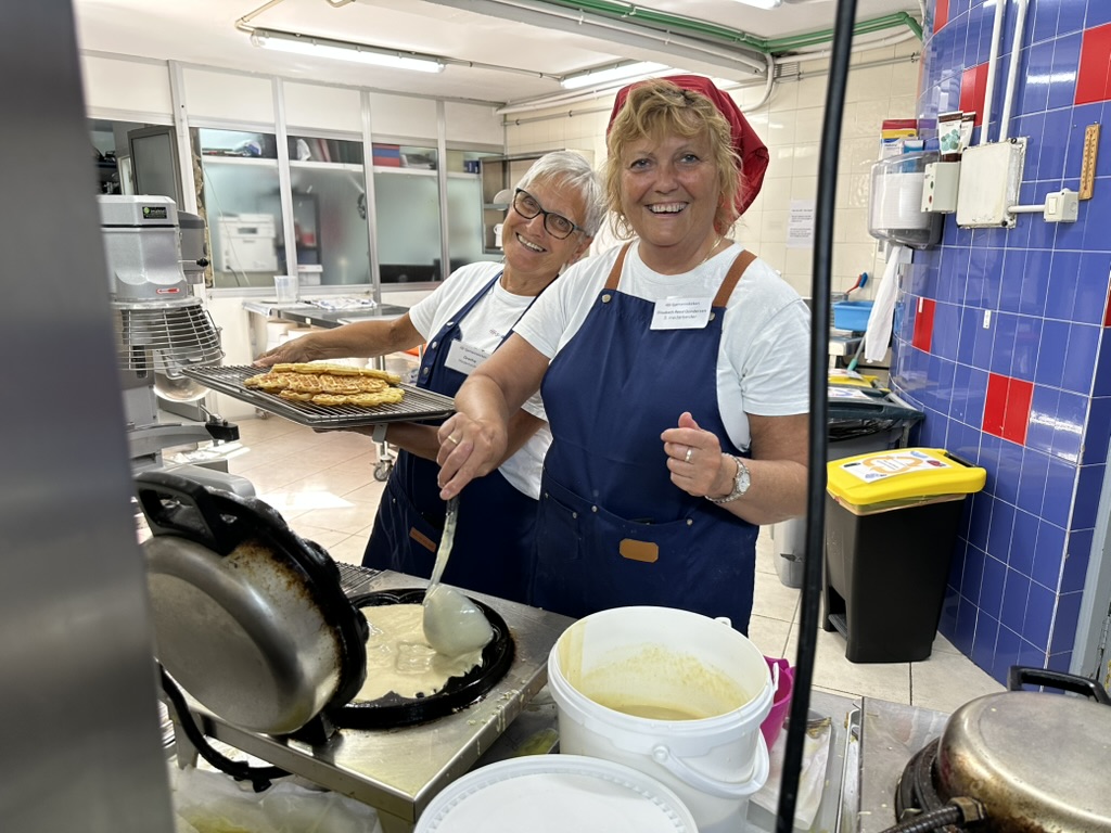 E0DA224C 1412 4FB1 B6B5 CF9F2E575D7C 1 105 C