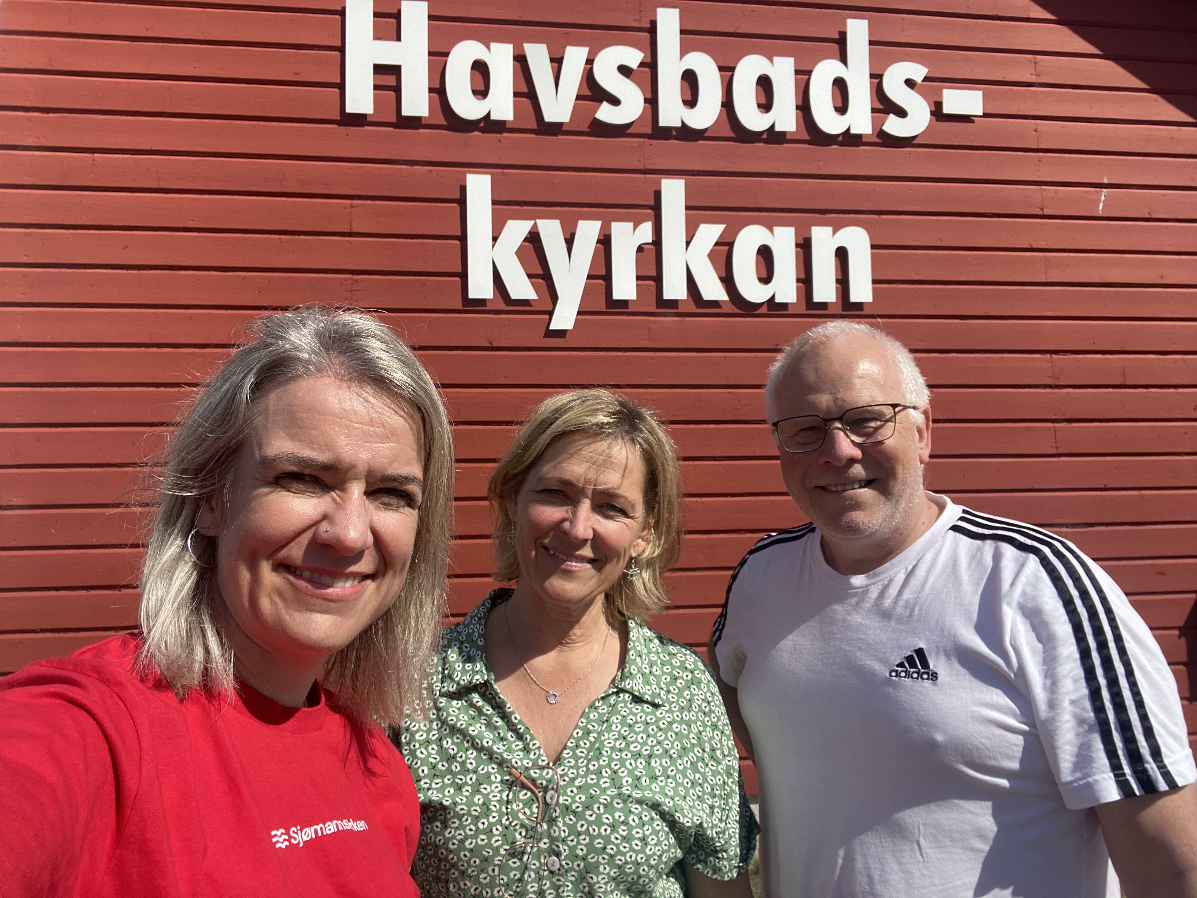 Vigdis, Anette Og Frode I Havsbadskyrkan