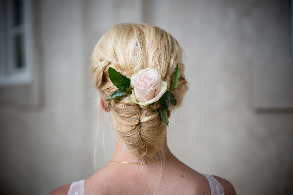 Vielse 4 Blomster I Hår Farge